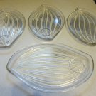 4 VINTAGE CLEAR SNACK TRAY PLATES DISHES 4 VINTAGE CLEAR SNACK TRAY PLATES DISHES