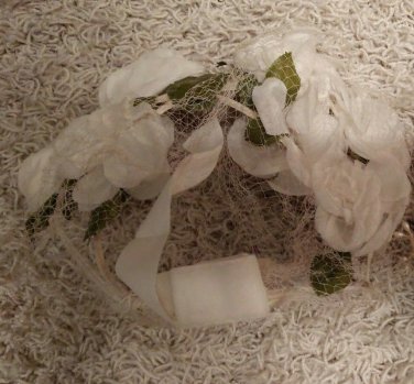 VINTAGE ANTIQUE 1950'S WEDDING FLORAL FASCINATOR HEADPIECE PILLBOX HAT