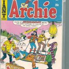 ARCHIE GIANT SERIES MAGAZINE # 182, 4.5 VG + 
