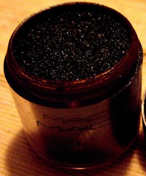 MAC Pigment Sample- Blue Brown