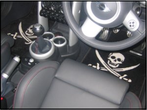 Mat Set for US Mini Convertible - Jolly Roger