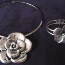 Silver Flower Set Choker