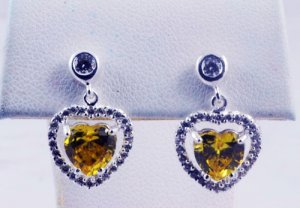Heart Pattern With Diamond Earrings JE 0066