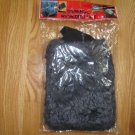 UNIVERSAL CAR WASH OR DUST MITT NEW IN PACKAGE