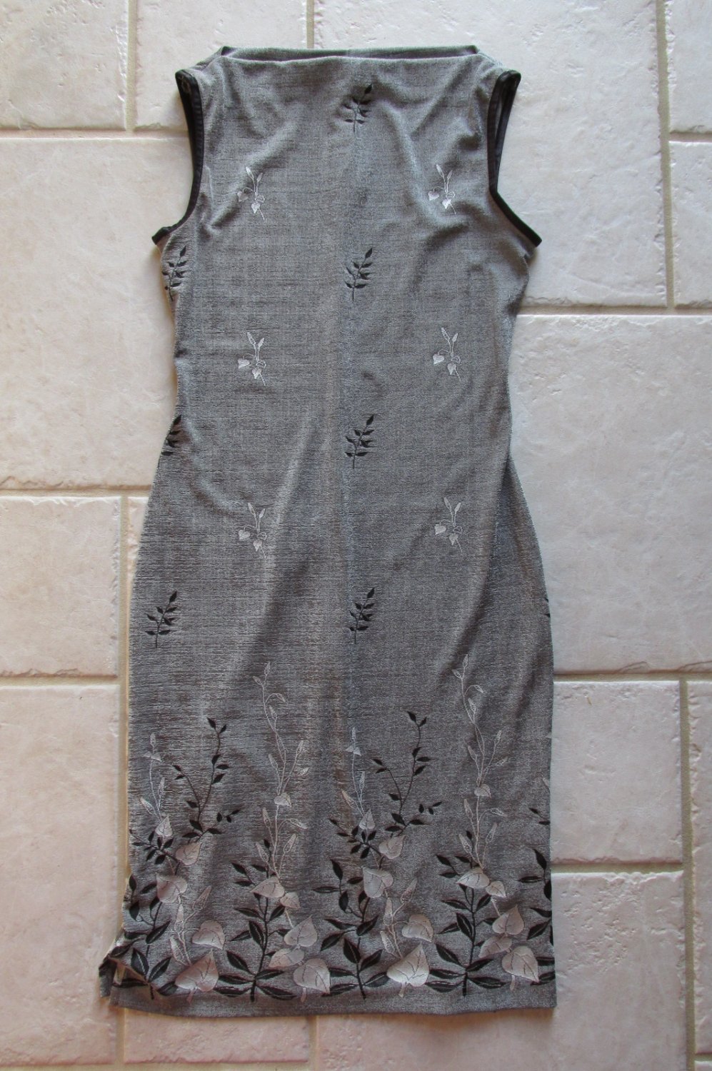 ALL THAT JAZZ WOMEN'S SIZE ? DRESS GRAY GREY SLEEVELESS STRETCH BORDER PRINT