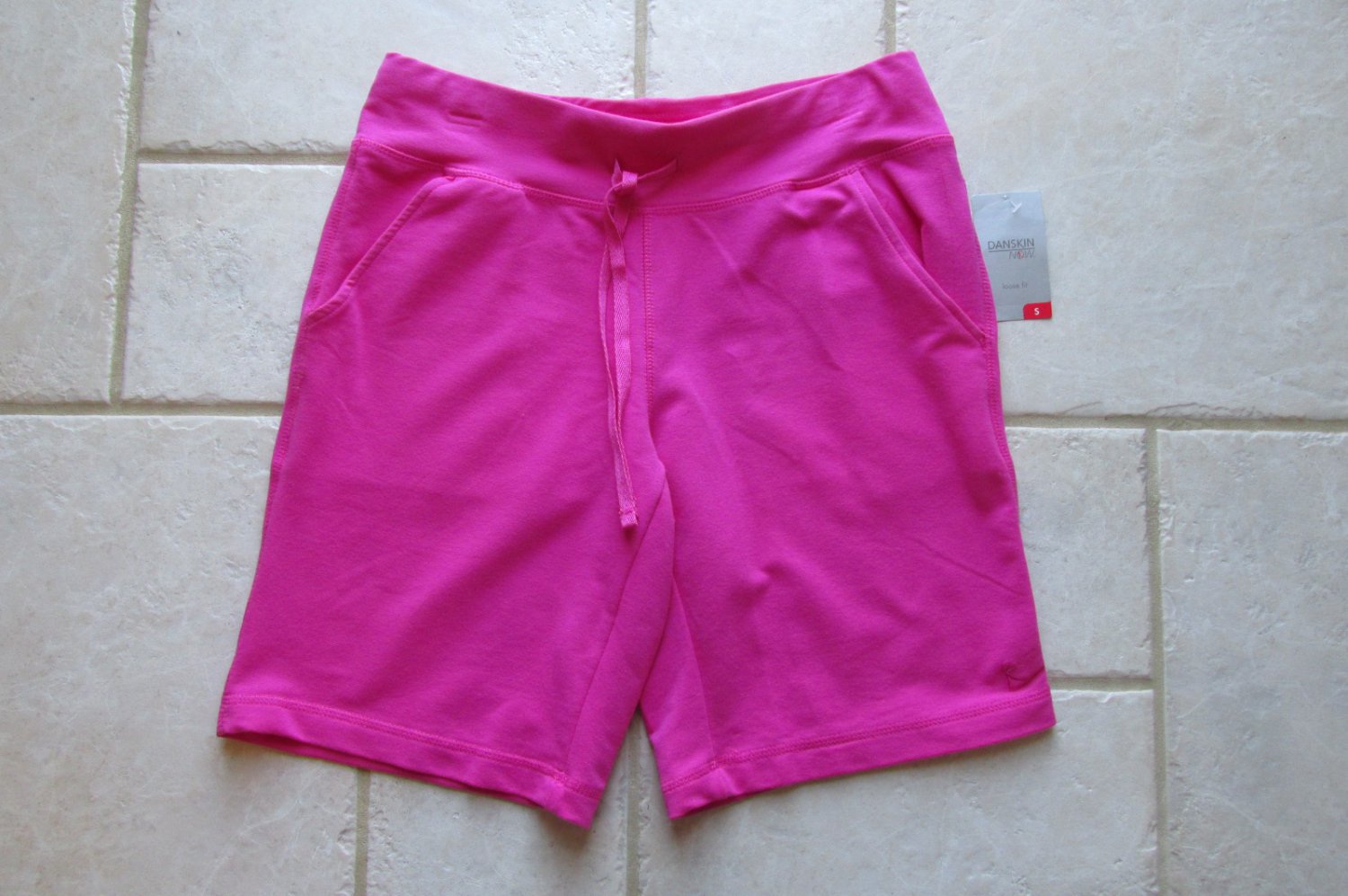 DANSKIN NOW WOMEN'S SIZE S (4-6) FUCHSIA PINK SHORTS LOOSE FIT KNIT NEW ...