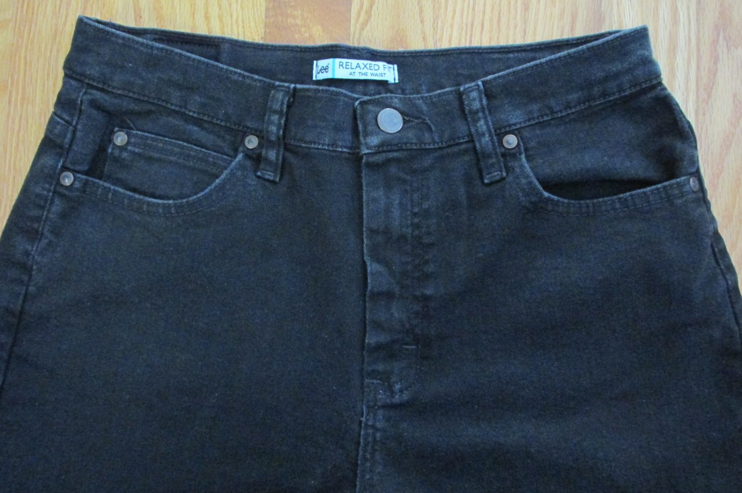 LEE WOMEN'S SIZE 10 LONG JEANS BLACK DENIM RELAXED WAIST STRAIGHT LEGS