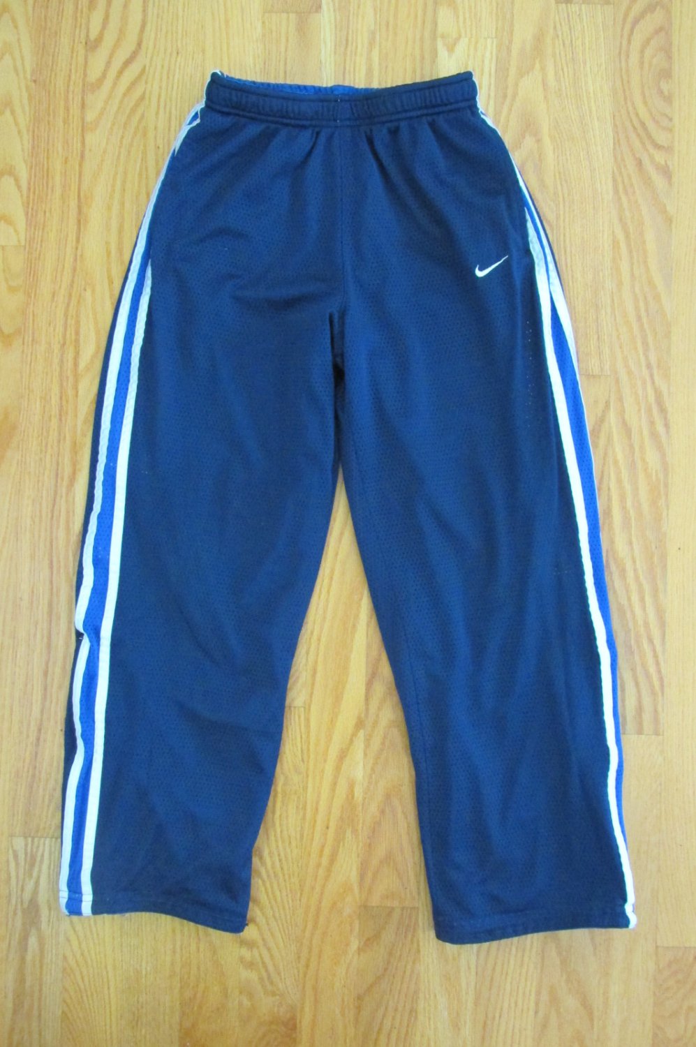 nike dance cargo pants in royal blue and black