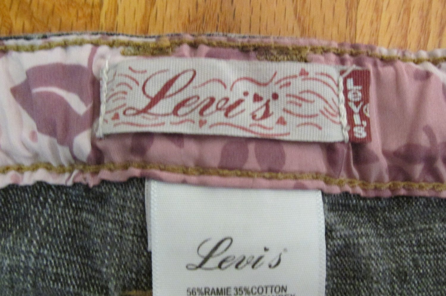 levi's girl jeans price