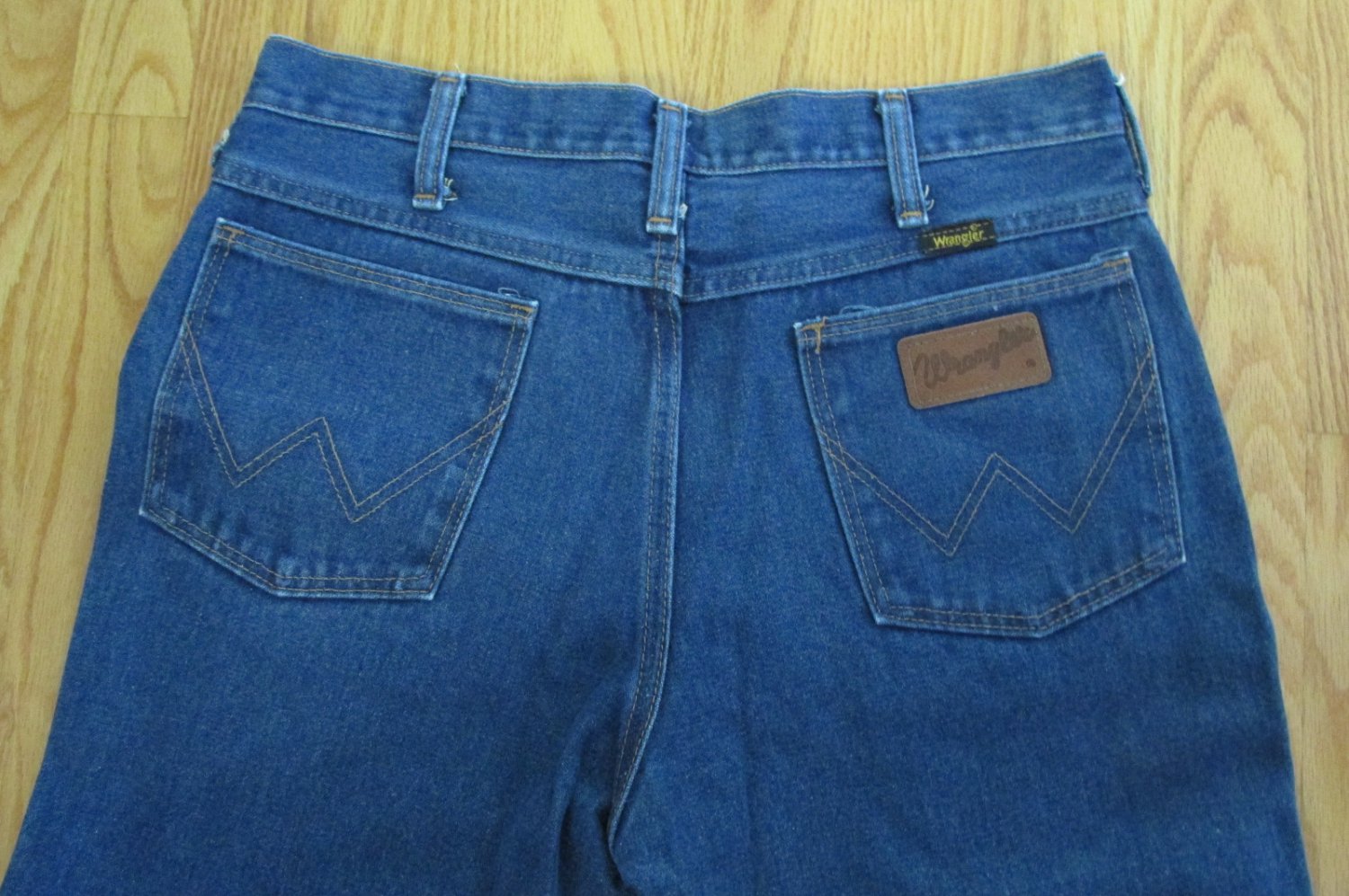 WRANGLER MEN'S SIZE 31 X 29 JEANS MED BLUE STONE WASHED BOOT CUT ...