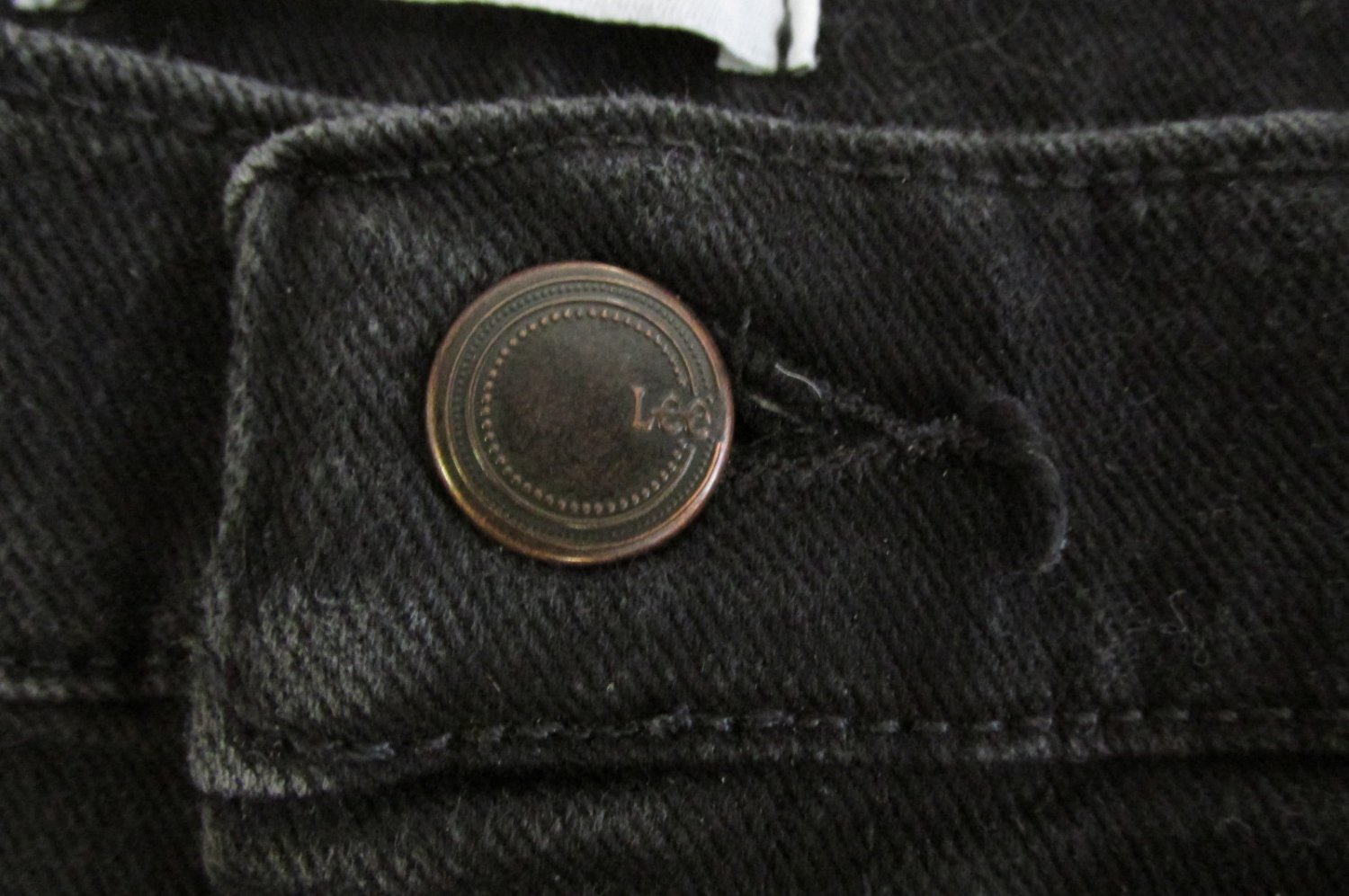 LEE WOMEN'S SIZE 10 LONG JEANS BLACK DENIM RELAXED WAIST STRAIGHT LEGS