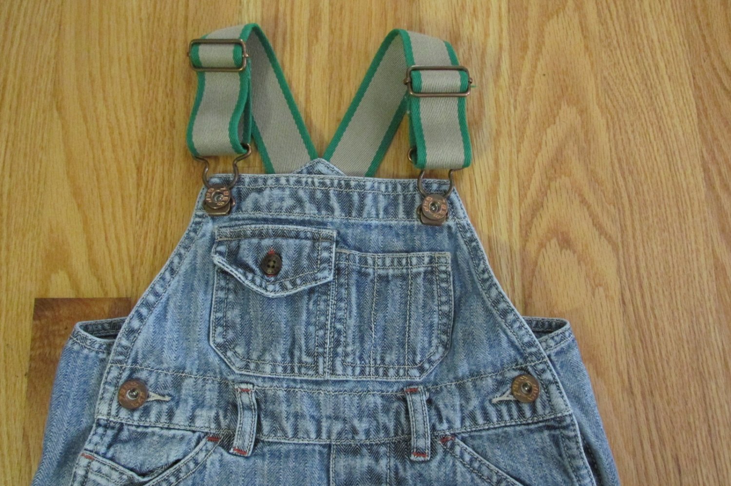 BABY GAP BOY'S SIZE 6 12 mo. OVERALLS STRIPED BLUE DENIM BIBS SNAP
