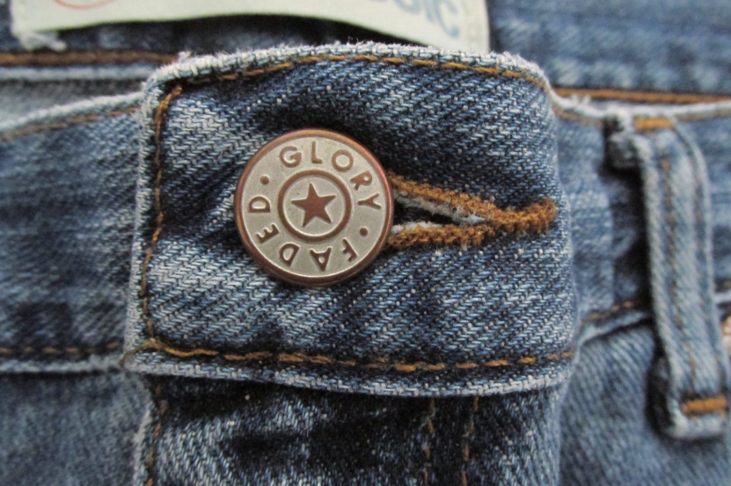 FADED GLORY WOMEN'S SIZE 18 TALL JEANS MED ASIAN DENIM CLASSIC MOM 80'S TAPERED LEGS