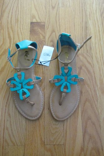 RUE 21 ETC. WOMEN'S SIZE L (8 / 9) SANDALS TEAL GREEN FLATS SHOES T STRAP NWT