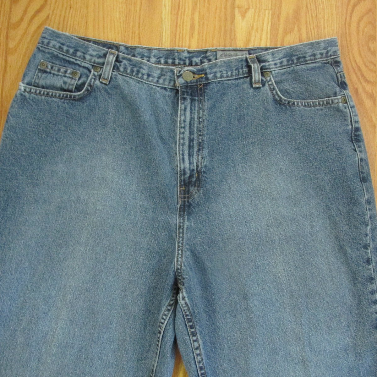 EDDIE BAUER WOMEN'S SIZE 18 JEANS MEDIUM BLUE STONE WASHED DENIM LOOSE ...