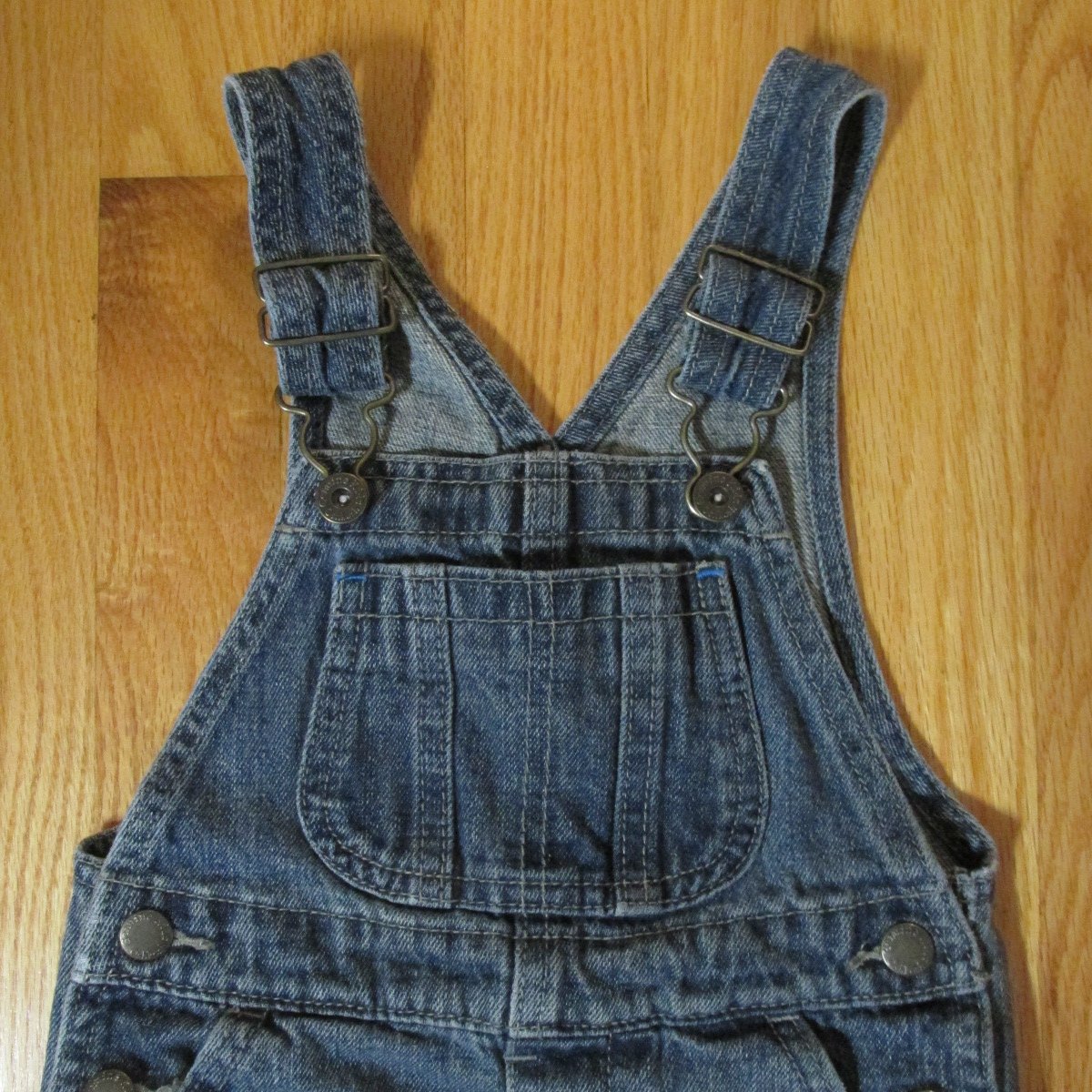 GENUINE KIDS OSHKOSH BOY'S SIZE 18 mo. OVERALLS BLUE BIBS SNAP CROTCH