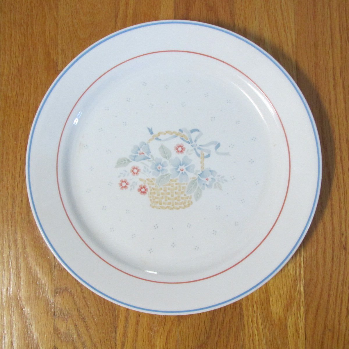 VINTAGE CORNING WARE CORELLE BASKET DINNER PLATE COUNTRY CORNFLOWER