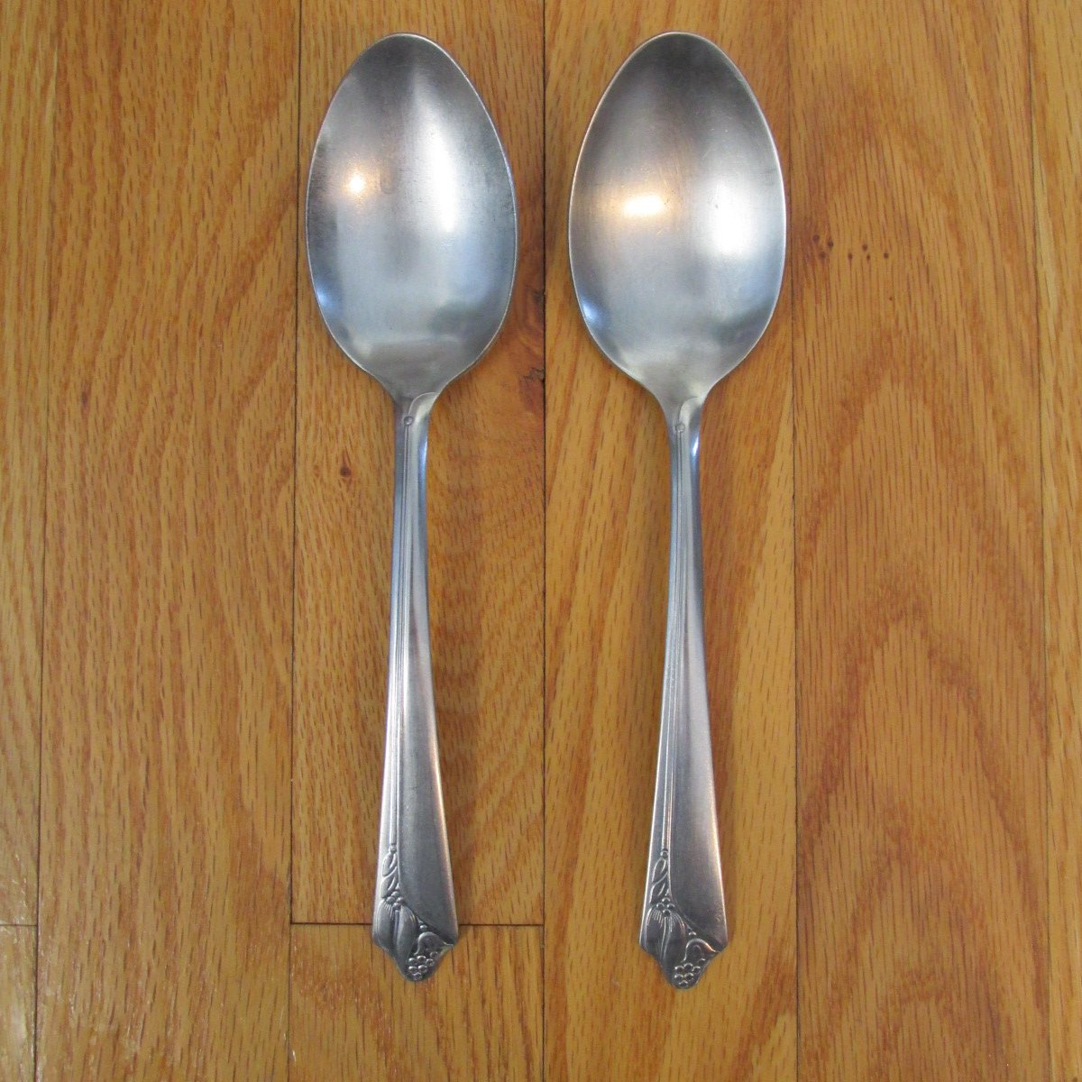 EKCO STAINLESS USA FLATWARE EKS 16 SET OF 23 FLORAL PATTERN SERVICE FOR ...