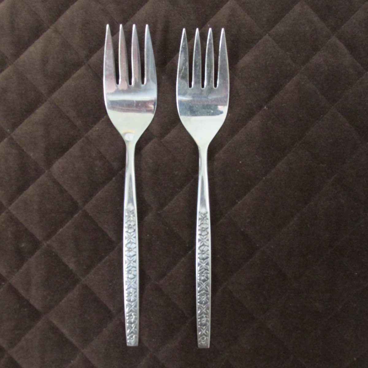 RELIANCE JAPAN STAINLESS FLATWARE RLX1 2 MEAT FORKS SILVERWARE REPLACEMENT