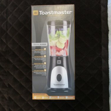 Toastmaster 15 OZ Personal Blender. Drink-thru Lid And Stainless