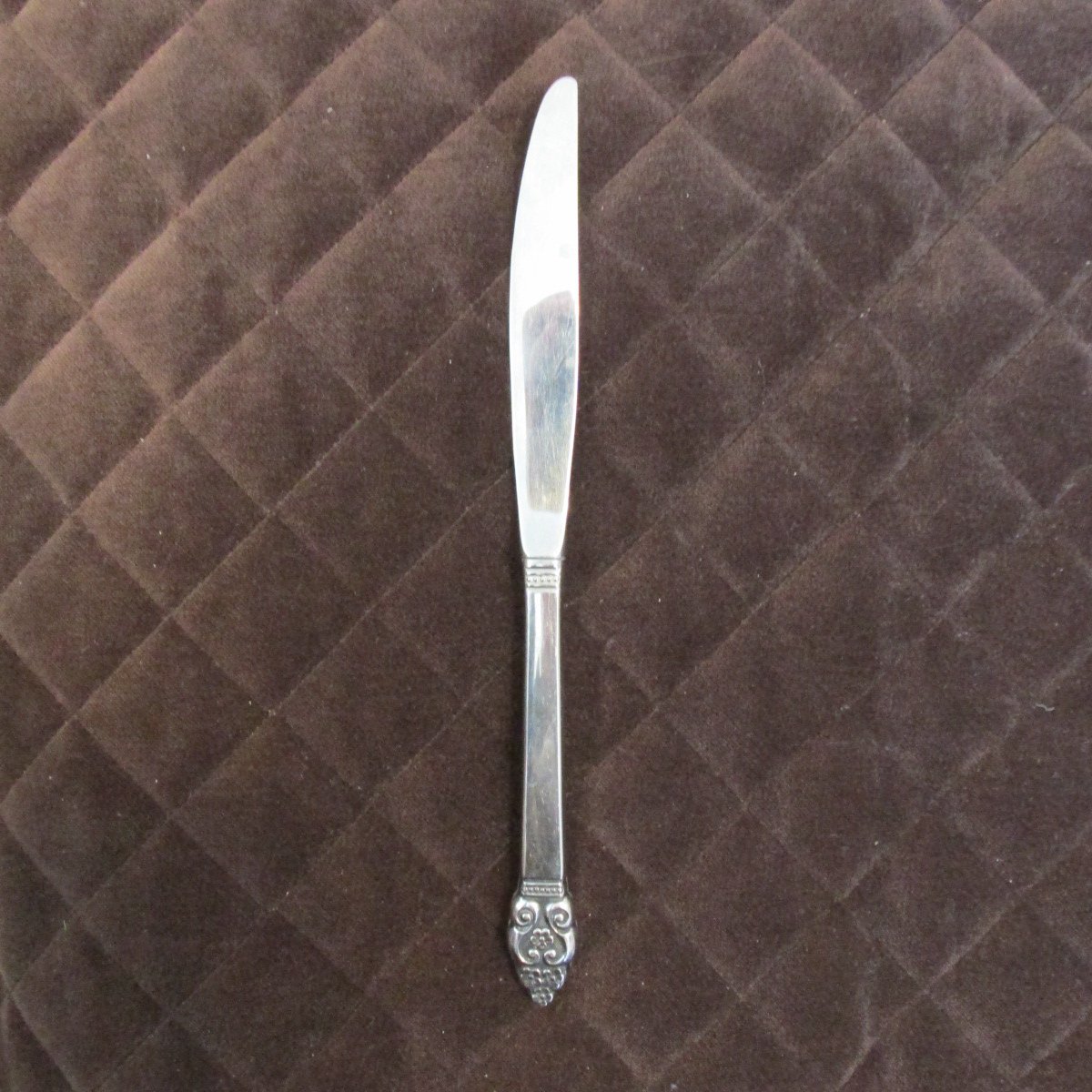 ONEIDA DELUXE STAINLESS FLATWARE ERIKA DINNER KNIFE SILVERWARE REPLACEMENT