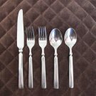 INTERNATIONAL STAINLESS CHINA FLATWARE INS 665 SET of 5 SOLID HANDLE SILVERWARE REPLACEMENT RARE