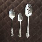 ONEIDA DISTINCTION DELUXE STAINLESS HH FLATWARE KENNETT SQUARE SET of 3 SILVERWARE REPLACEMENT