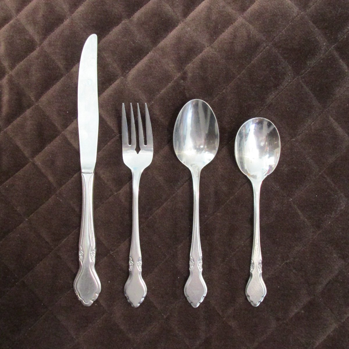 NORTHLAND STAINLESS KOREA FLATWARE MUSETTE SET of 7 SILVERWARE REPLACEMENT