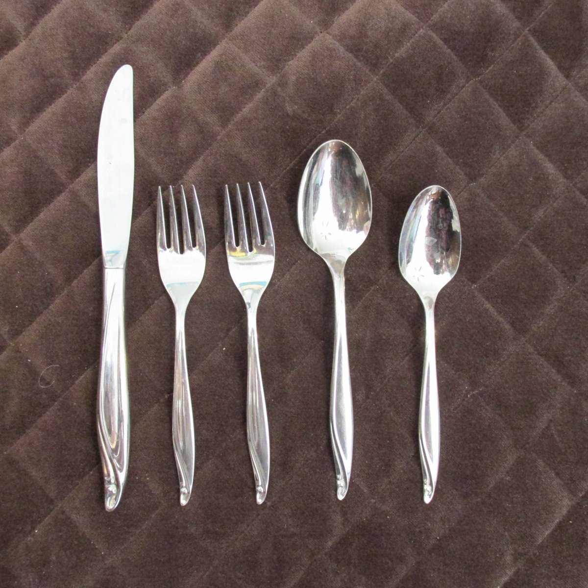 ONEIDA STAINLESS FLATWARE SURF CLUB SET of 5 SILVERWARE REPLACEMENT or  CHOICE