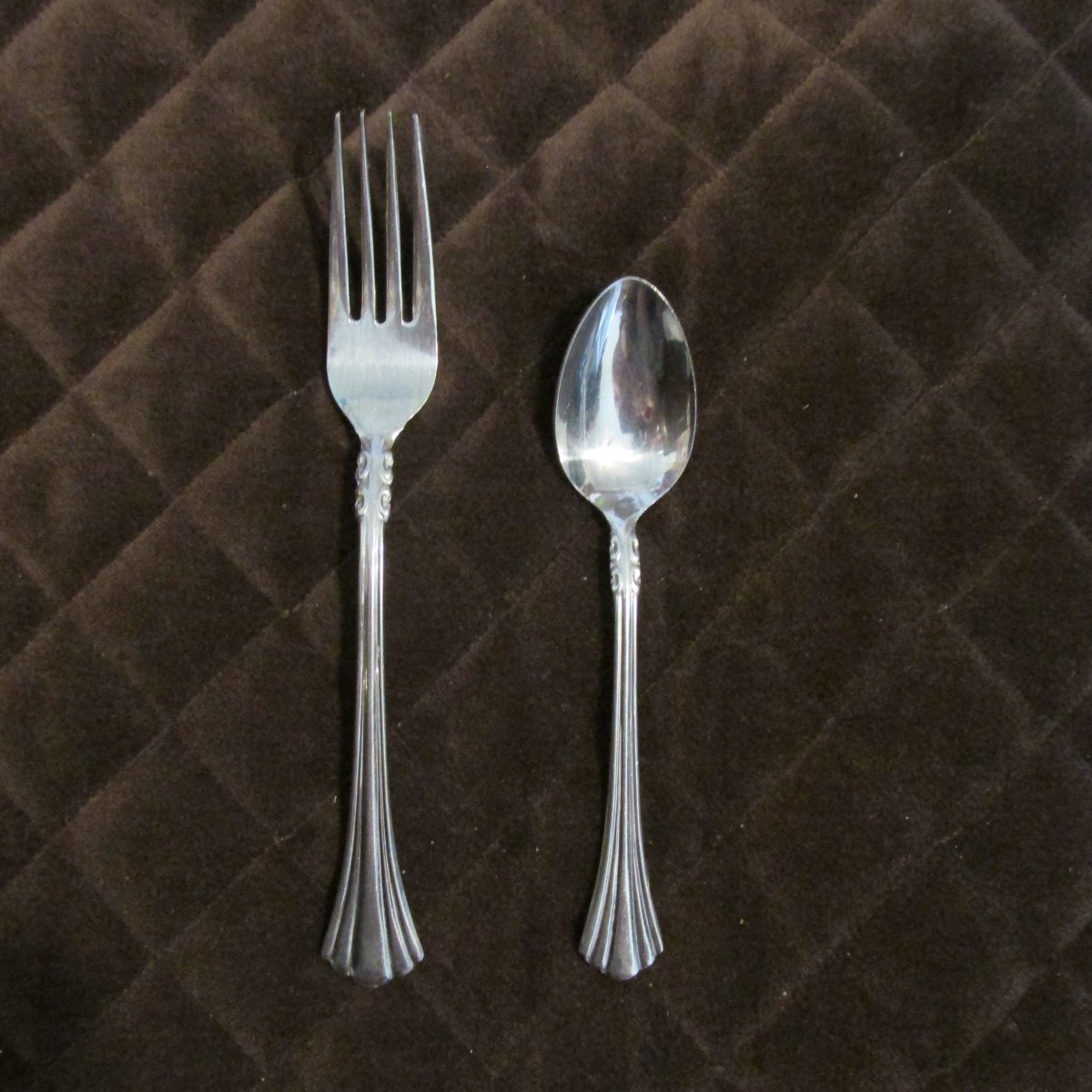 CASTLE COURT STAINLESS JAPAN FLATWARE CCS 17 SET of 2 SILVERWARE REPLACEMENT