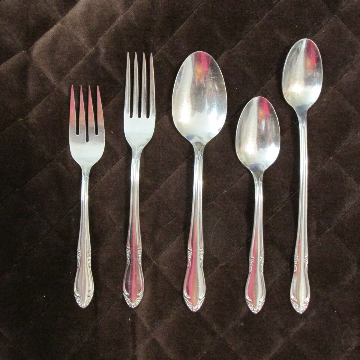 ONEIDA CUSTOM STAINLESS FLATWARE PLANTATION ON29 SET of 14 SILVERWARE  REPLACEMENT