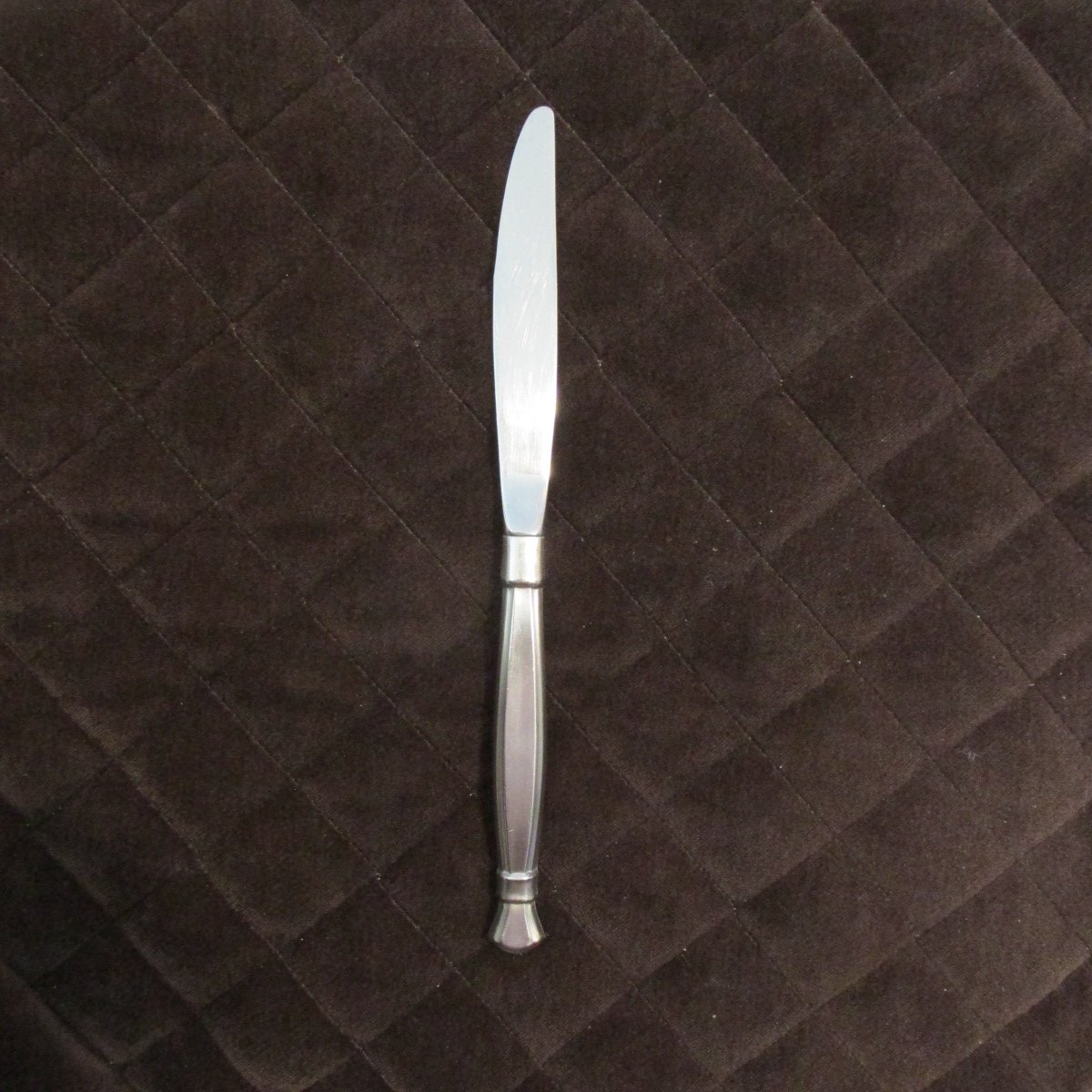 ONEIDA STAINLESS USA 18 / 10 FLATWARE ACT 1 DINNER KNIFE CUBE SILVERWARE REPALCEMENT