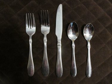 ONEIDA STAINLESS CHINA FLATWARE AVONDALE II SET of 16 SILVERWARE REPLACEMENT or CHOICE