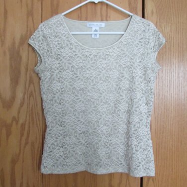 PURSUITS WOMEN'S SIZE M TOP BEIGE STRETCH LACE CAP SLEEVES SHIRT