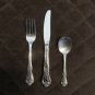 ONEIDA ROGERS STAINLESS USA FLATWARE ARBOR ROSE TRUE ROSE SET of 28 SILVERWARE REPLACEMENT