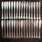 ONEIDA COMMUNITY STAINLESS VIETNAM 18 / 8 FLATWARE CHATEAU SET of 32 BUTTER SPREADERS SILVERWARE