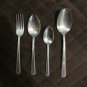 ONEIDA ONEIDACRAFT DELUXE STAINLESS FLIGHT SET of 12 CRISS CROSS SILVERWARE REPLACEMENT