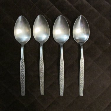 ONEIDA DELUXE STAINLESS FLATWARE SPANISH MOOD SET of 4 SERVING SPOONS SILVERWARE REPLACEMENT