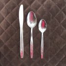 STAINLESS JAPAN FLATWARE UNF 205 SET of 8 FLORAL TRAILING ROSE SILVERWARE REPLACEMENT STAINLESS JAPAN FLATWARE UNF 205 SET of 8 FLORAL TRAILING ROSE SILVERWARE REPLACEMENT
