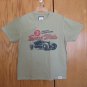 AUTHENTIC RUGGED CO. MEN'S SIZE XL GREEN TAN T-SHIRT CLASSIC CAR SPEED TRIALS GRAPHIC NWT