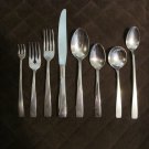ONEIDA ONEIDACRAFT DELUXE STAINLESS FLATWARE USA ACCENT GLOSSY SET of 29 SILVERWARE REPLACEMENT ONEIDA ONEIDACRAFT DELUXE STAINLESS FLATWARE USA ACCENT GLOSSY SET of 29 SILVERWARE REPLACEMENT