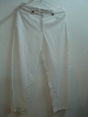 Linen pants in white