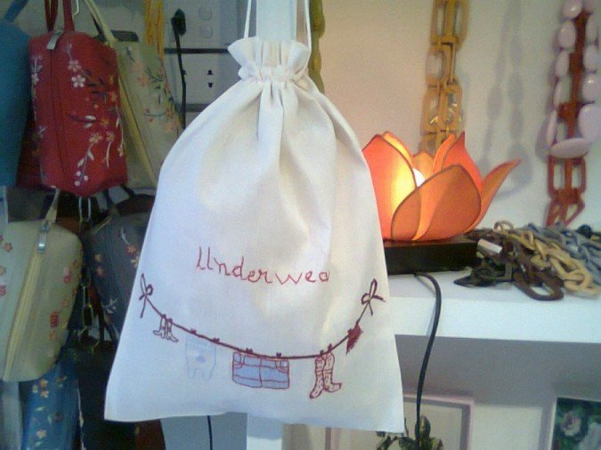 Lingerie bag in cotton
