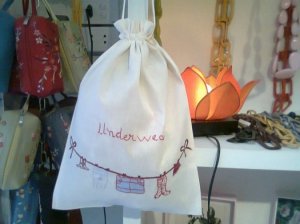 Lingerie bag in cotton