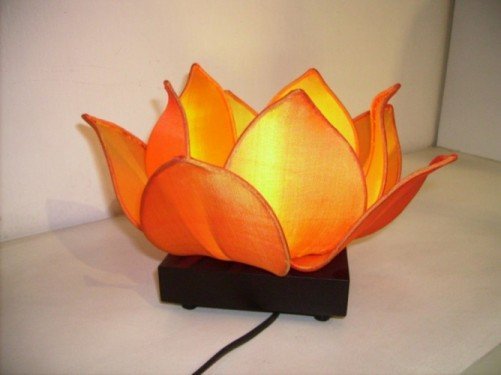 Silk lotus lamp