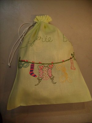 Lingerie bag in cotton