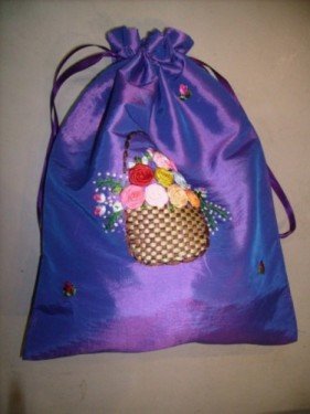 Lingerie bag in taffeta
