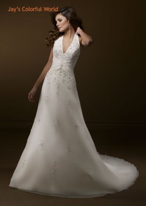 Scoop Deep V Neckline Halter Lace up Wedding Dress Bridal Gown