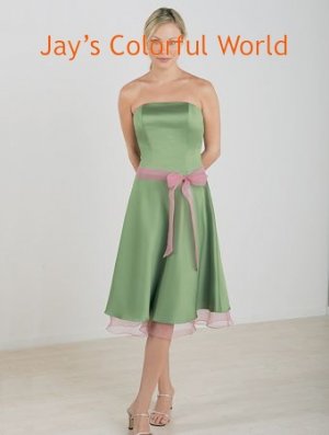 Green A-line Tea-length Straight Neckline Strapless Bridesmaid Dress