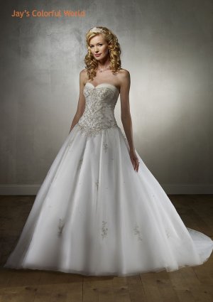 Ball Tuller Sweetheart Neckline Strapless Embroidery Beading Train Wedding Dress Bridal Gown